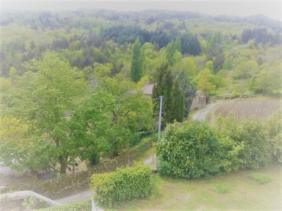 Un Petit Coin De Paradis Gluiras Exterior photo